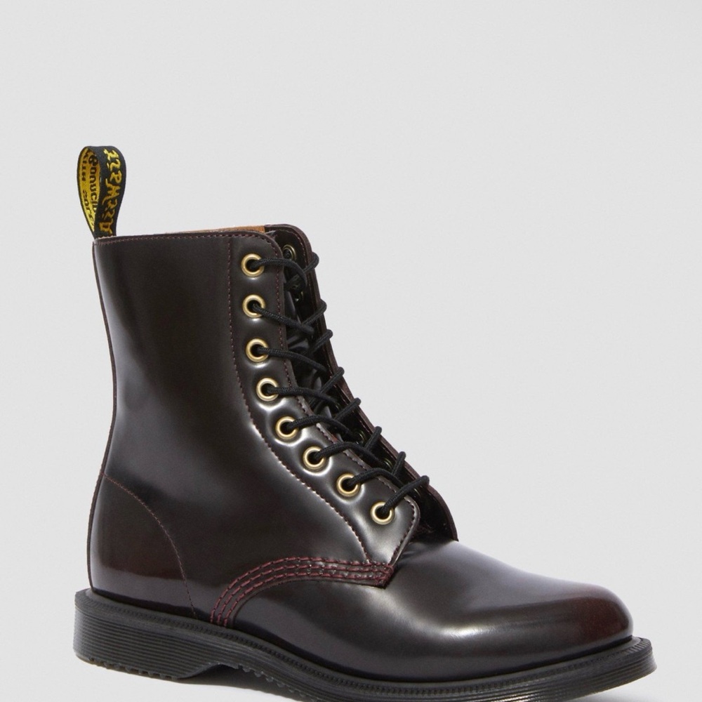 NIB Dr. Martens Elsham in Cherry Red Size 7